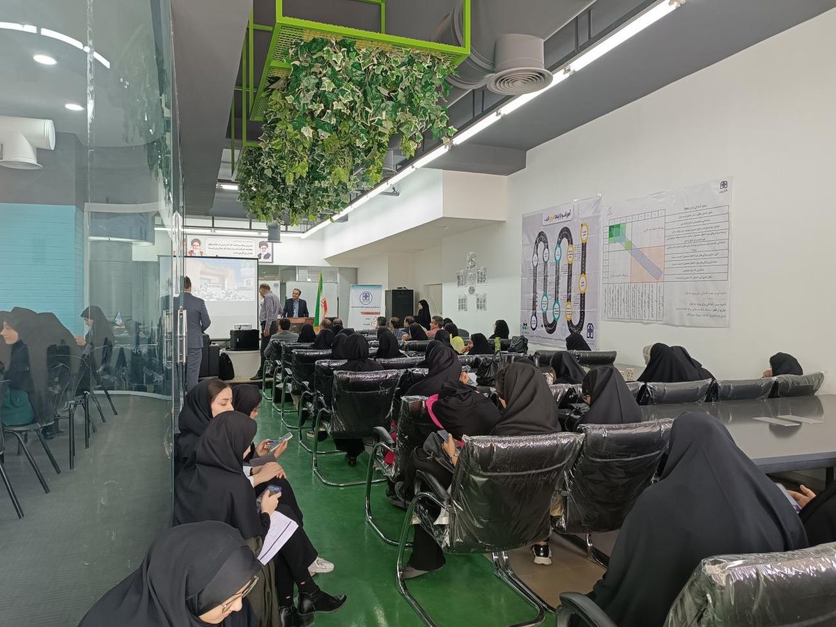 فضای کاری شتاب‌دهنده بهار